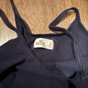 women’s small hollister tank